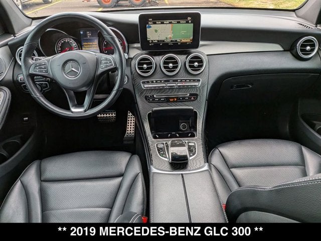2019 Mercedes-Benz GLC 300 GLC 300