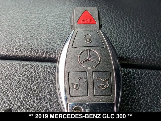 2019 Mercedes-Benz GLC 300 GLC 300