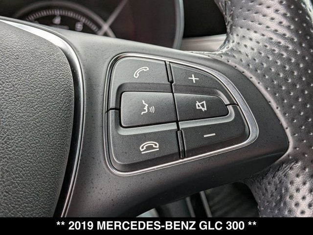 2019 Mercedes-Benz GLC 300 GLC 300