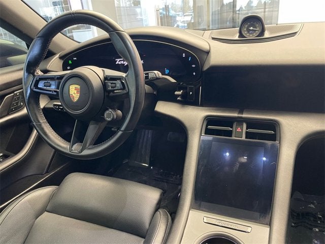 2024 Porsche Taycan 4