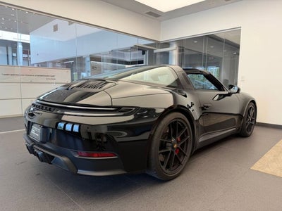 2025 Porsche 911 4 GTS