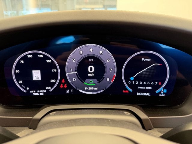 2025 Porsche 911 4 GTS