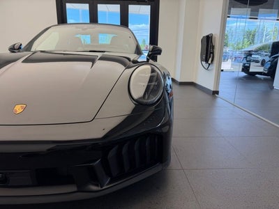 2025 Porsche 911 4 GTS