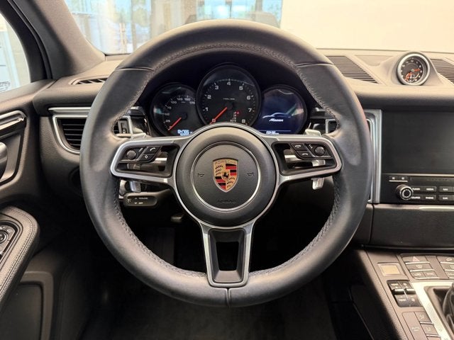 2017 Porsche Macan Base