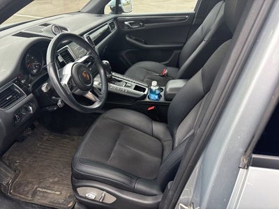 2017 Porsche Macan Base