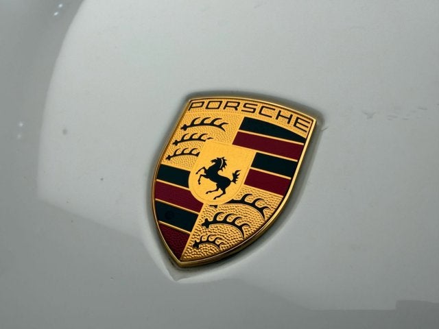 2026 Porsche Macan Base