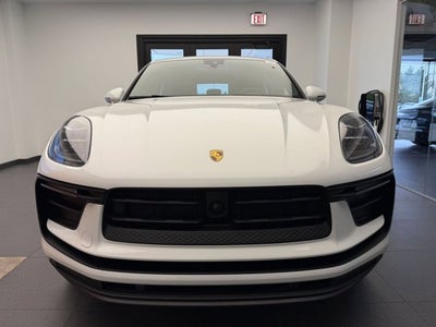 2026 Porsche Macan Base