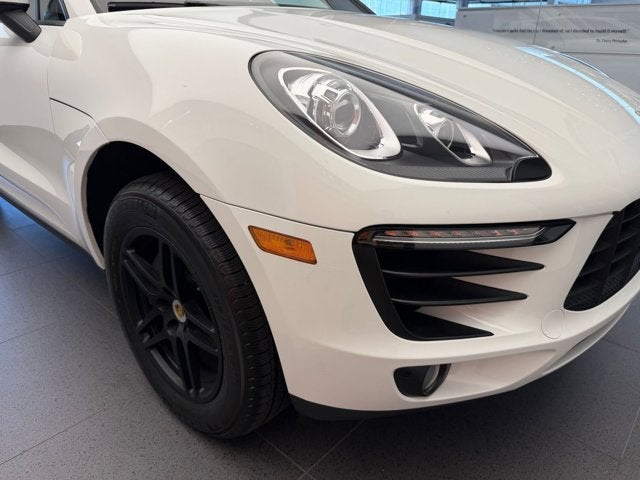 2018 Porsche Macan Base