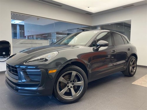 2025 Porsche Macan Base