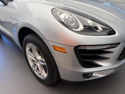 2017 Porsche Macan Base