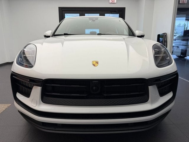 2022 Porsche Macan S