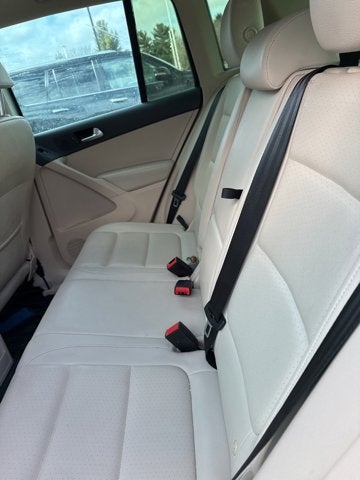 2014 Volkswagen Tiguan SE