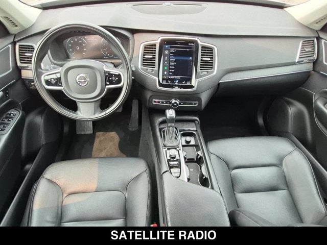 2020 Volvo XC90 Momentum