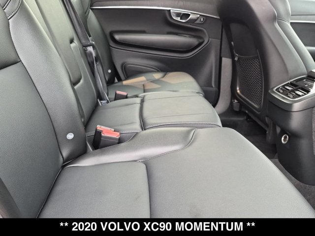 2020 Volvo XC90 Momentum