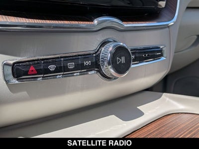 2021 Volvo XC60 Momentum