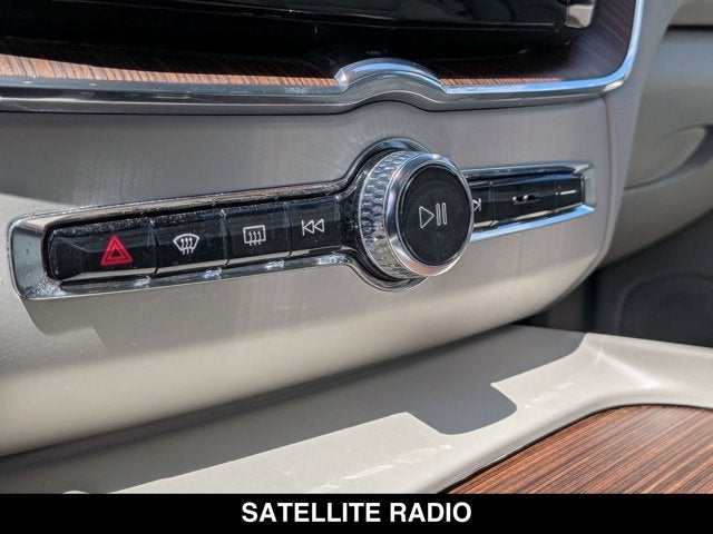 2021 Volvo XC60 Momentum