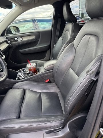 2020 Volvo XC40 Inscription
