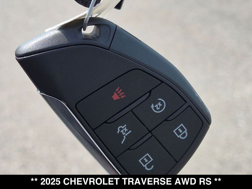 2025 Chevrolet Traverse RS
