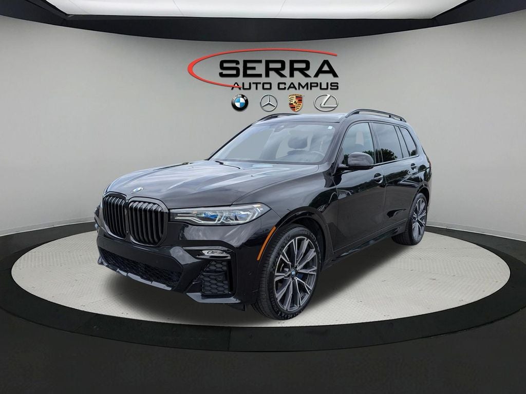 2022 BMW X7 M50i