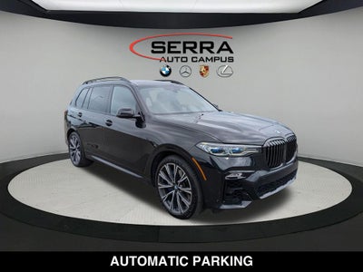 2022 BMW X7 M50i