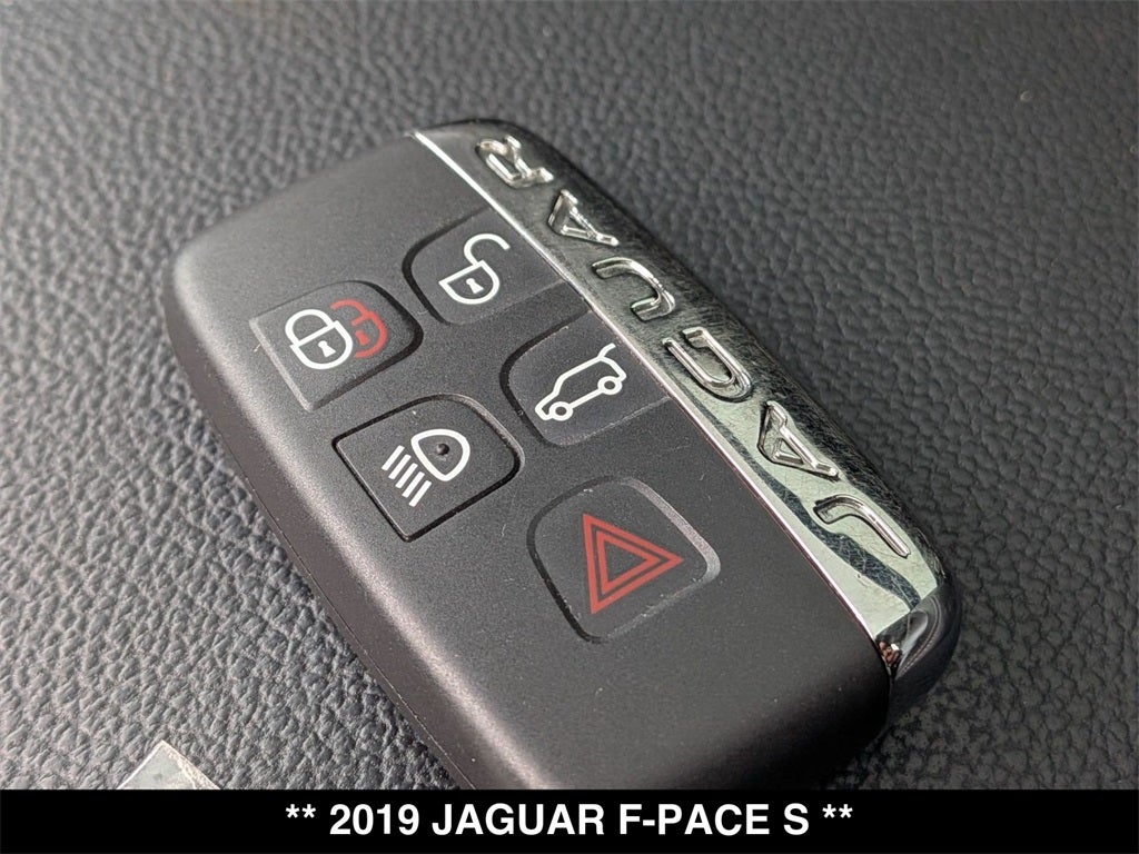 2019 Jaguar F-PACE S