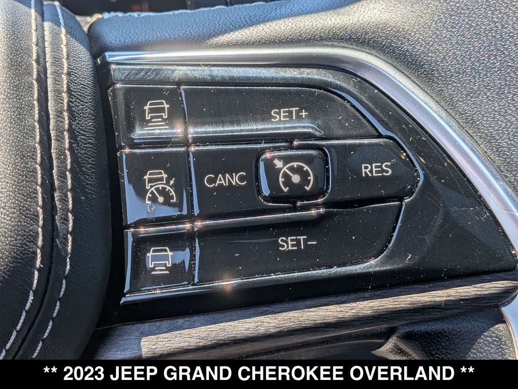 2023 Jeep Grand Cherokee Overland