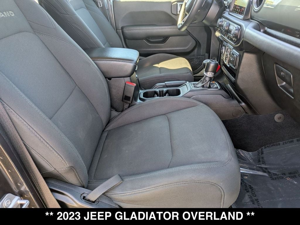 2023 Jeep Gladiator Overland