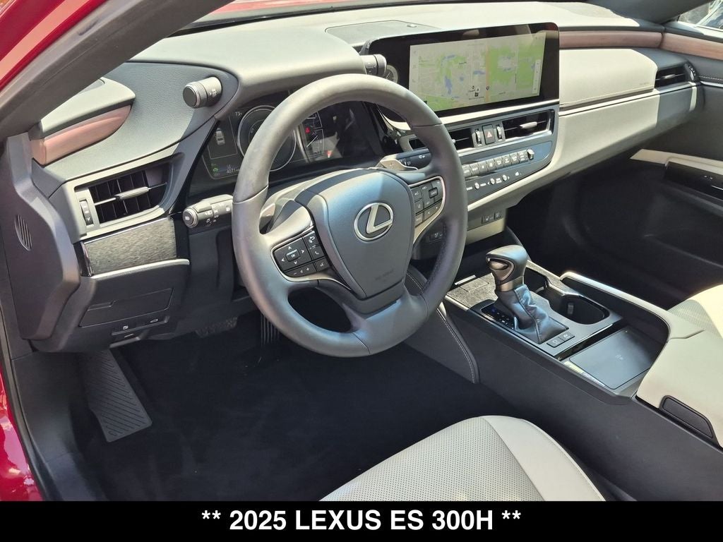 2025 Lexus ES 300h