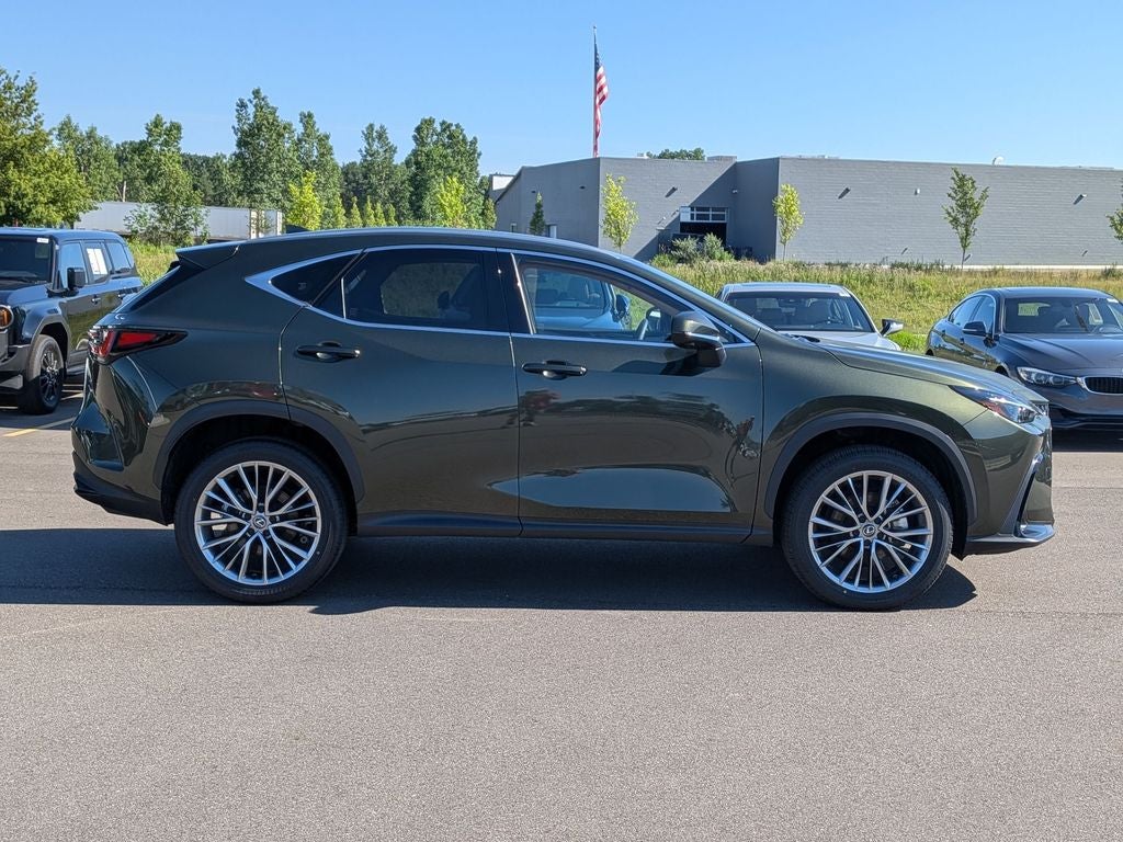2025 Lexus NX 350h Premium