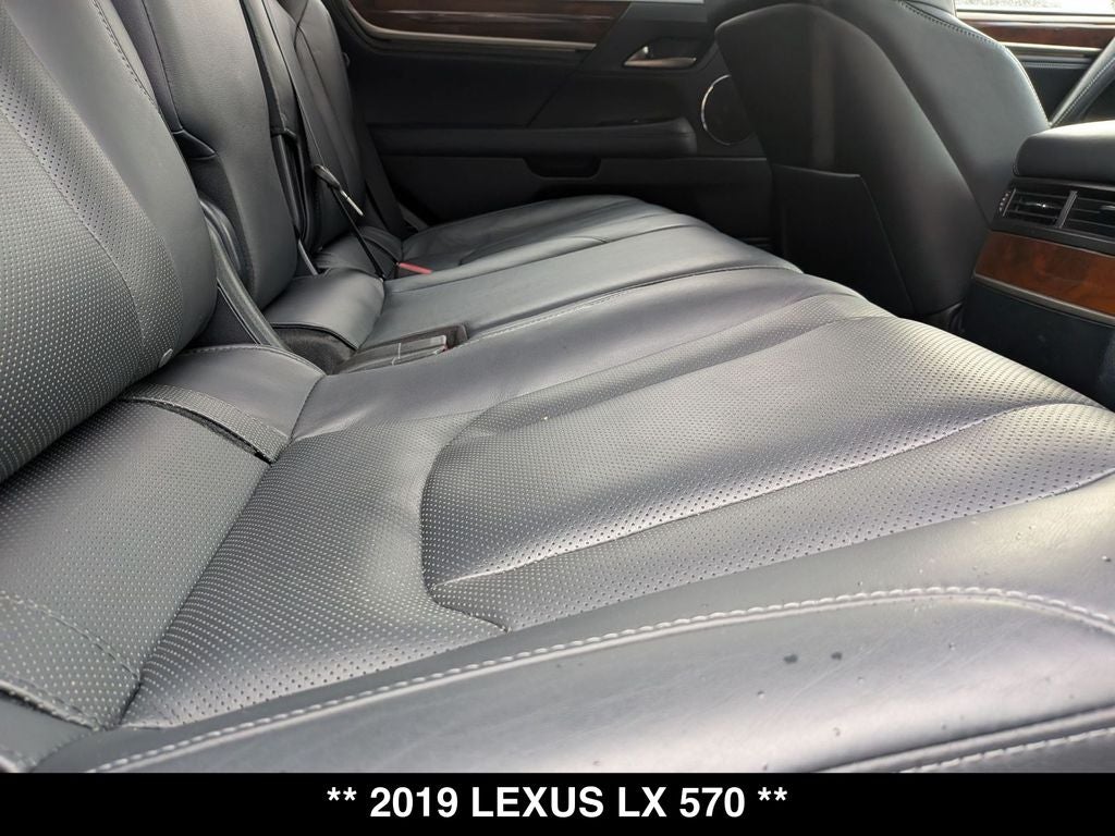 2019 Lexus LX 570