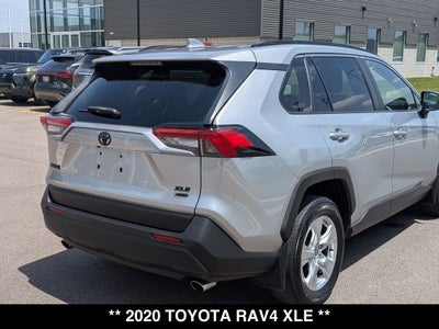 2020 Toyota RAV4 XLE