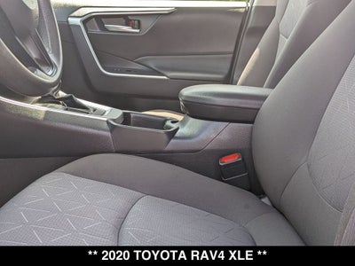 2020 Toyota RAV4 XLE