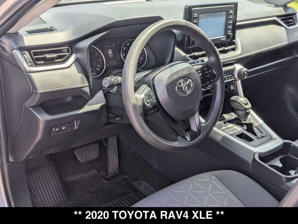 2020 Toyota RAV4 XLE