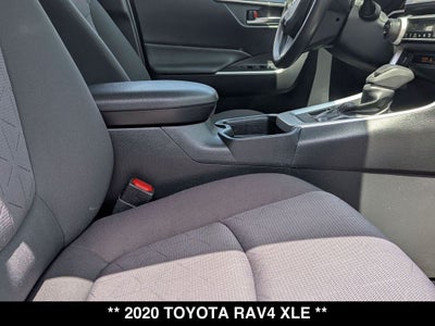 2020 Toyota RAV4 XLE