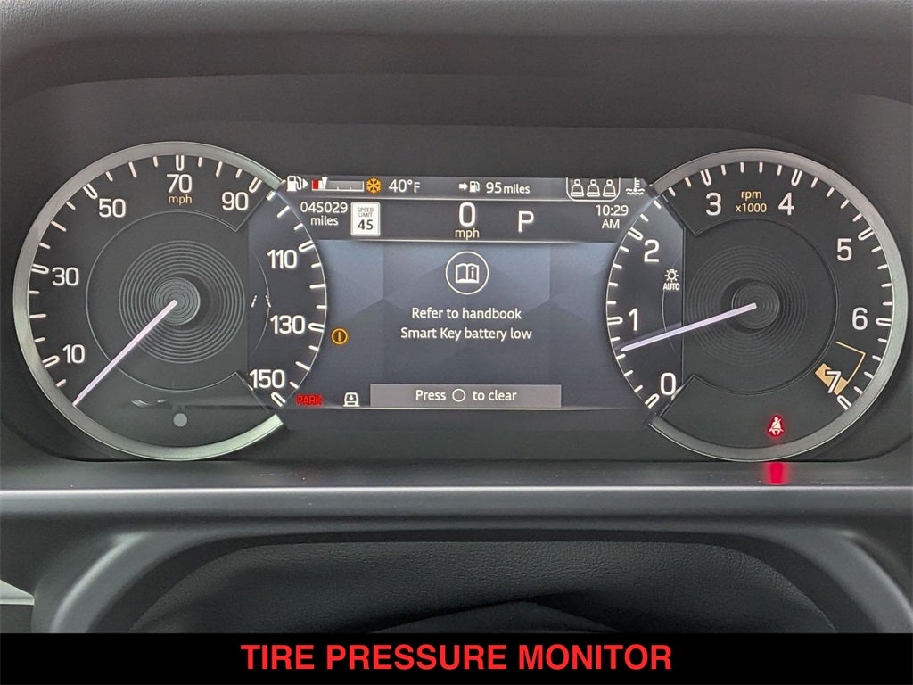 2023 Land Rover Defender 110 SE