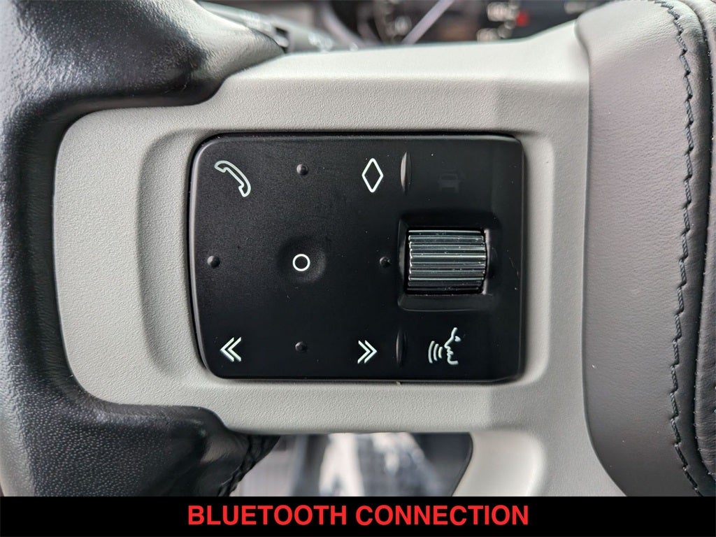 2023 Land Rover Defender 110 SE