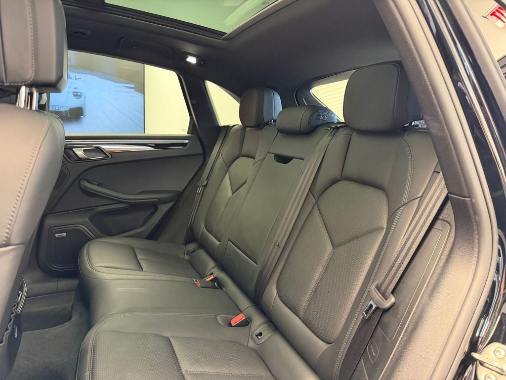 2019 Porsche Macan S